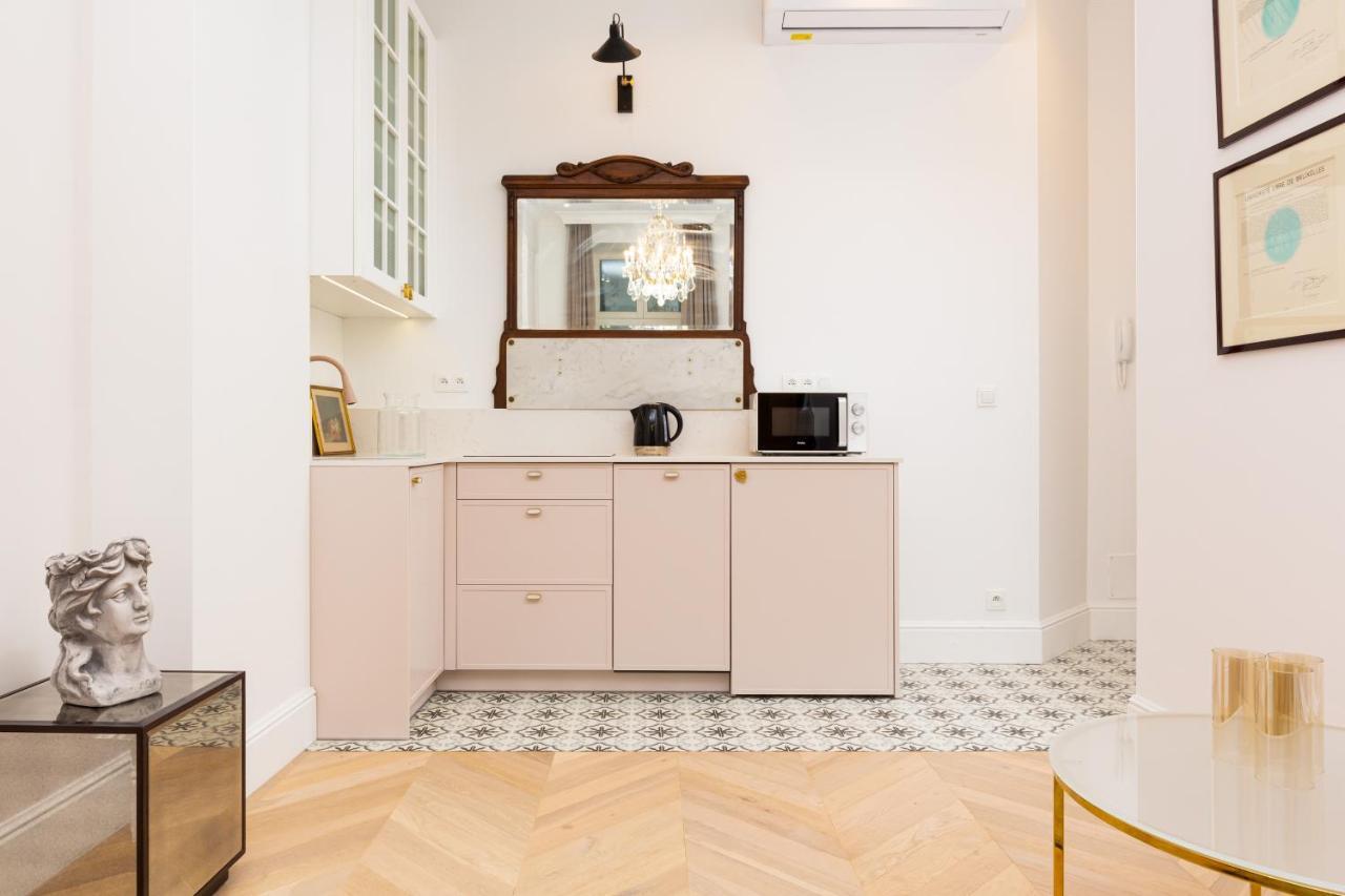 Lux Studio Kamienica Noakowskiego 16 By Noclegi Renters Warsaw Ngoại thất bức ảnh